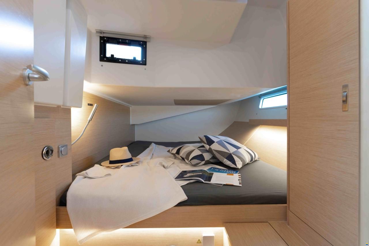 Hanse 410