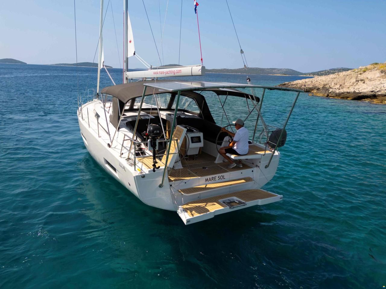 Hanse 410