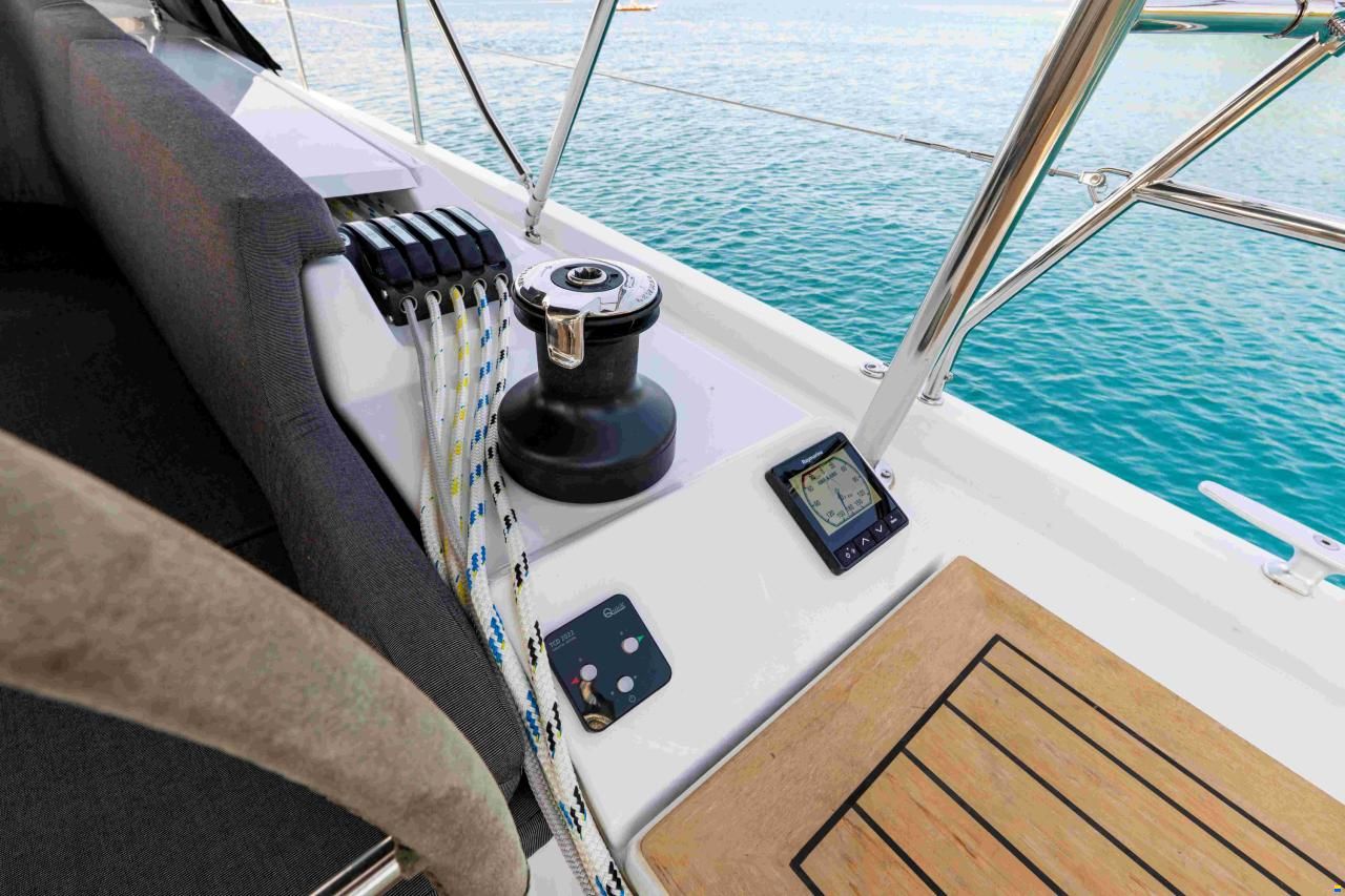 Hanse 410