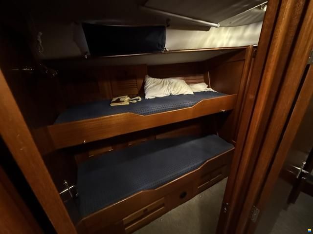 Hallberg-Rassy 45