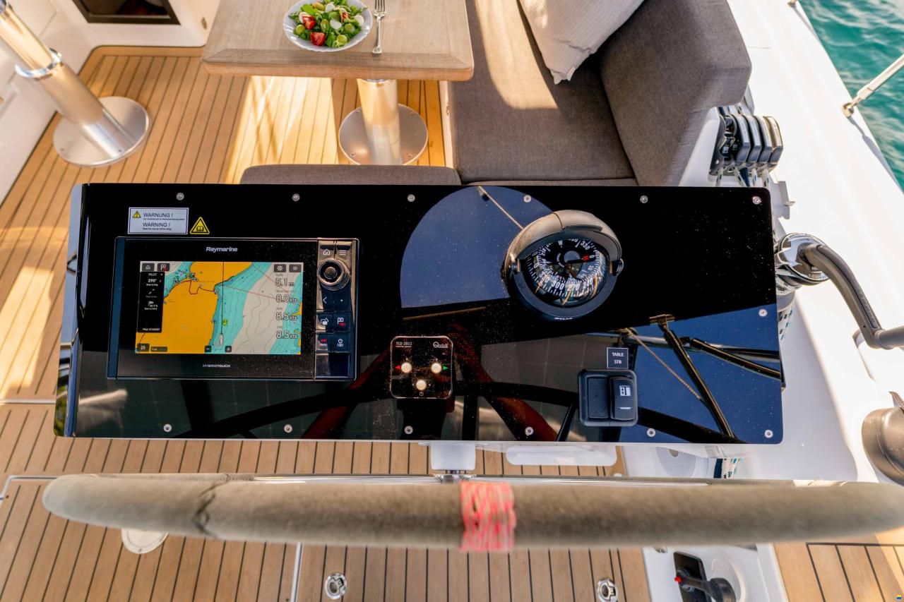 Hanse 460