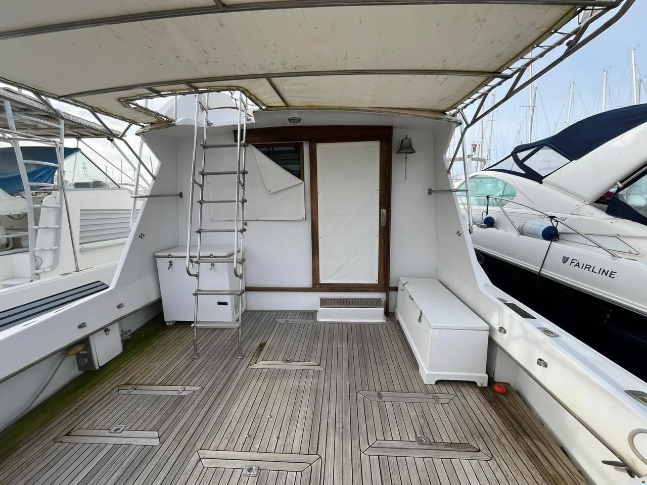 Hatteras 43