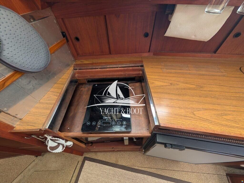 Nauticat 33