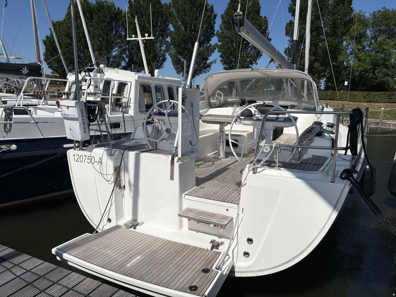 Bavaria 42 Vision