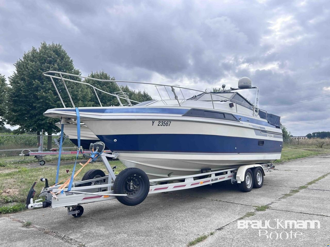 Regal Ambassador 255 XL
