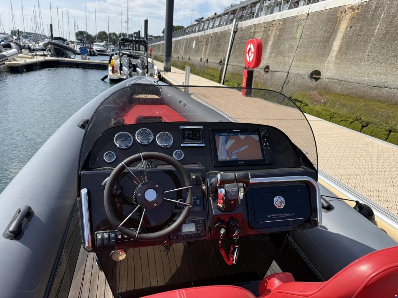 Technohull SEADNA999