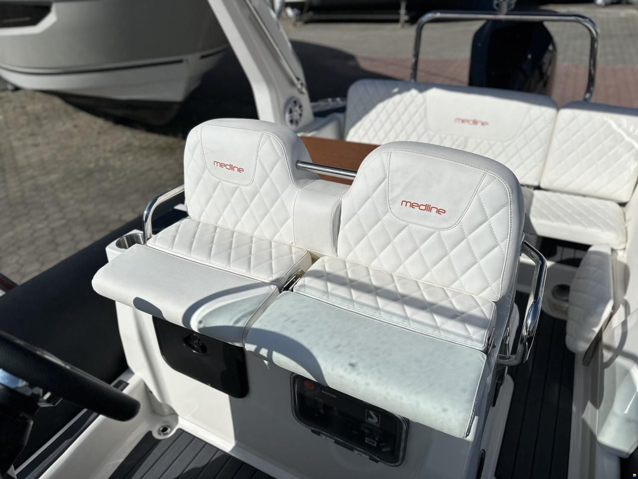 Zodiac Medline 7.5 GT