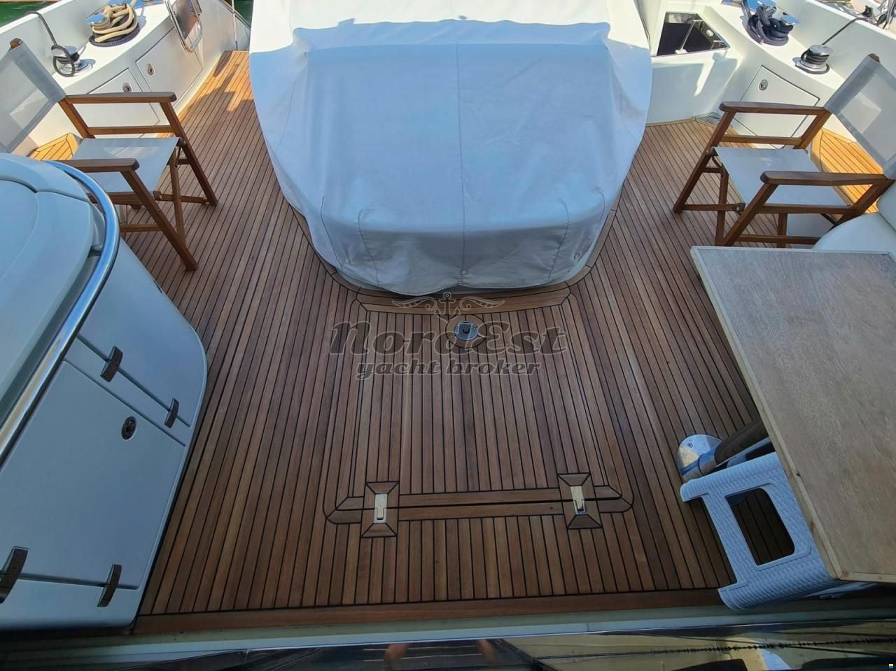 Azimut 62S