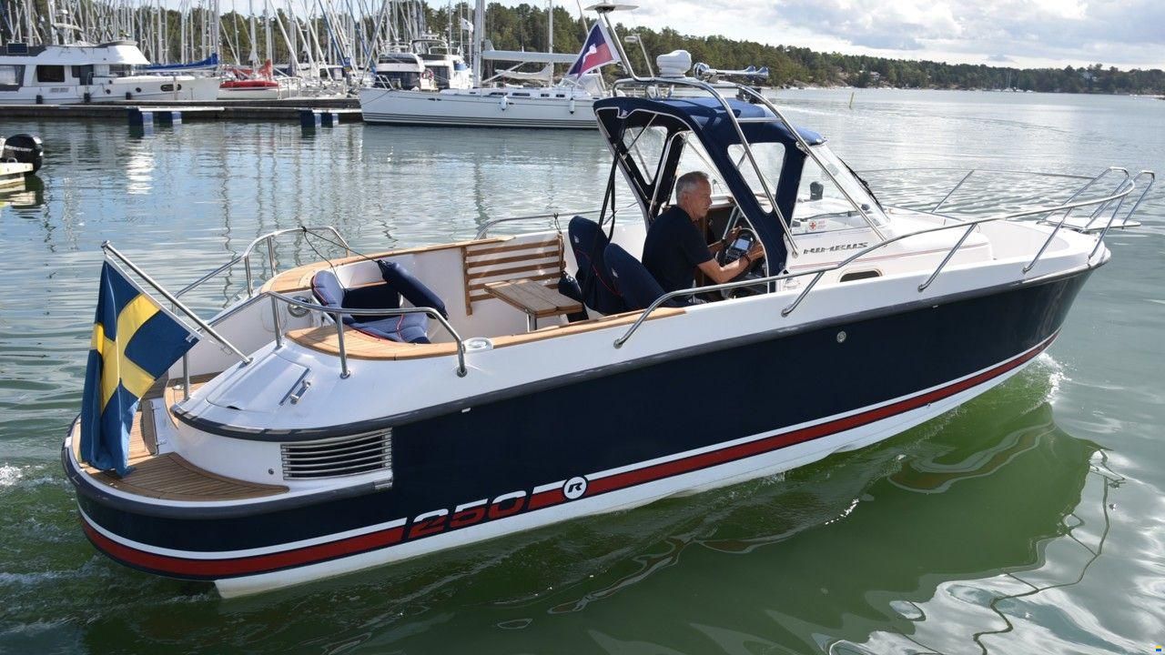 Nimbus 250 R