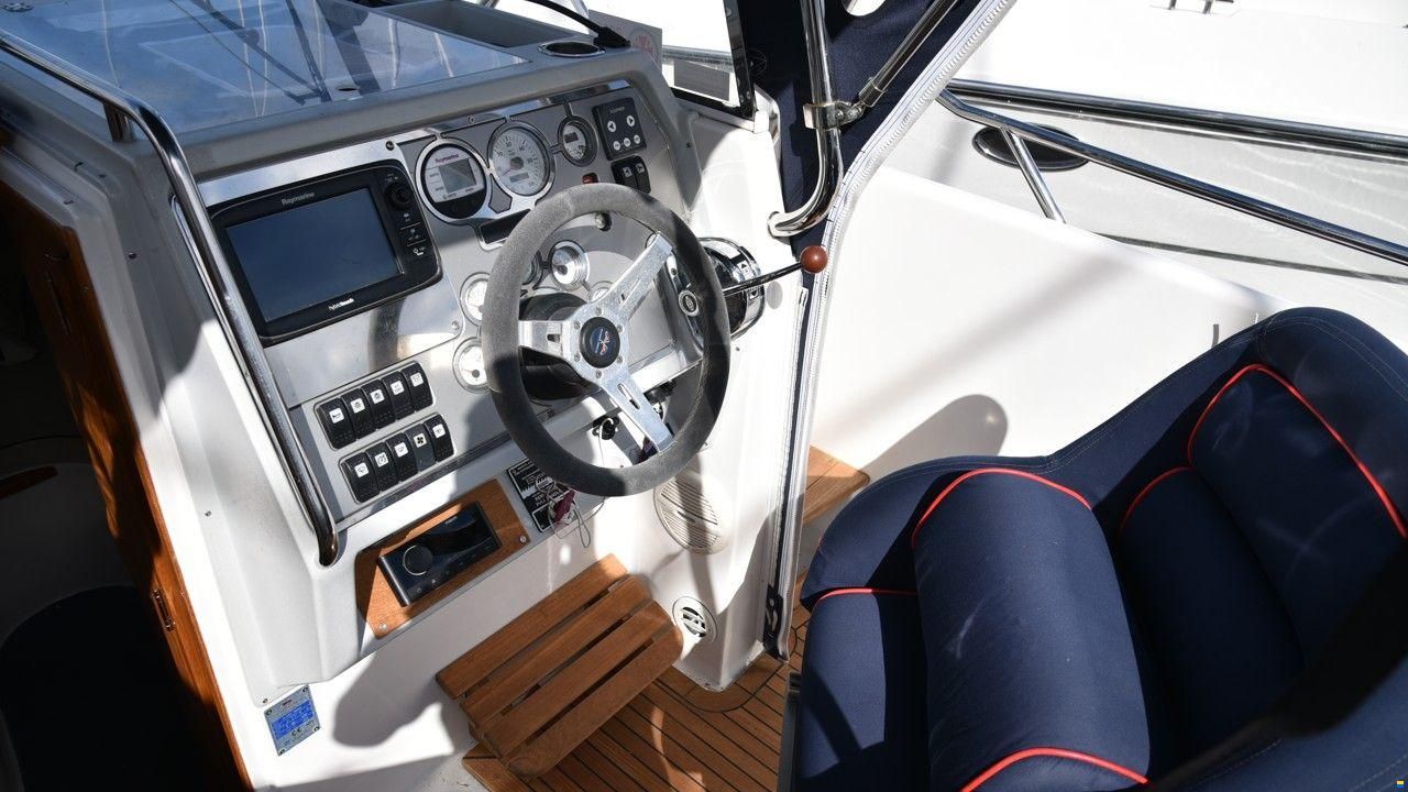 Nimbus 250 R