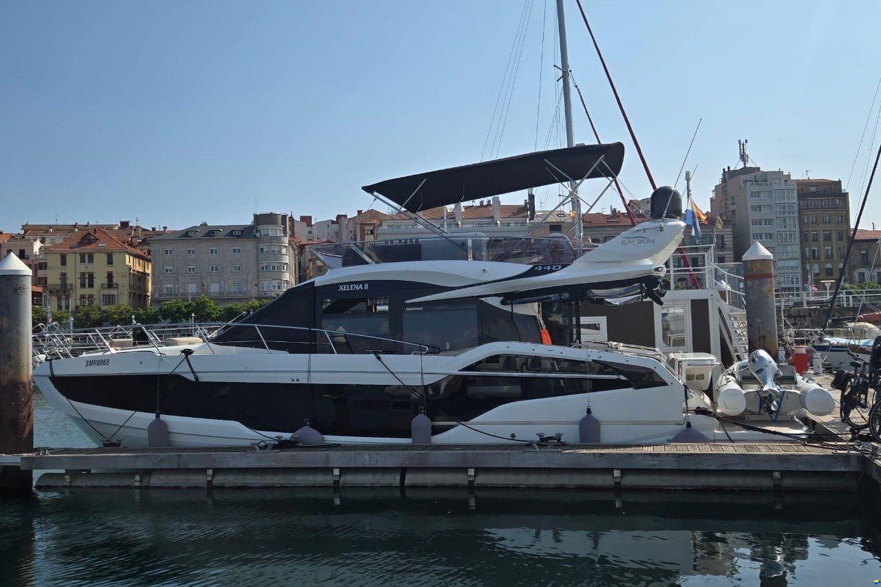 Galeon 440 Fly