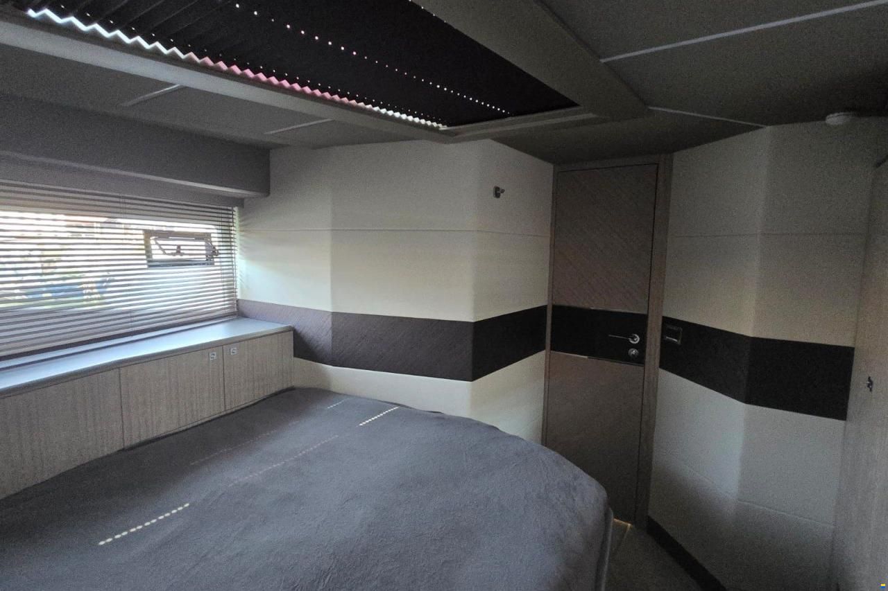 Galeon 440 Fly