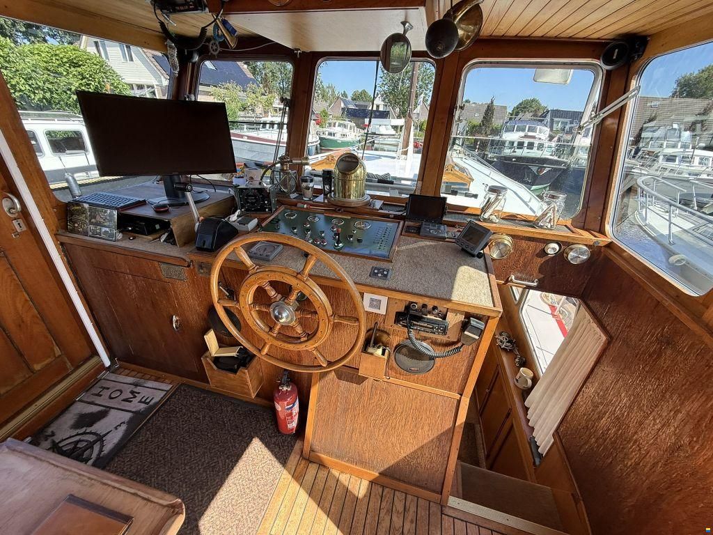 De Bruin kruiser 1280