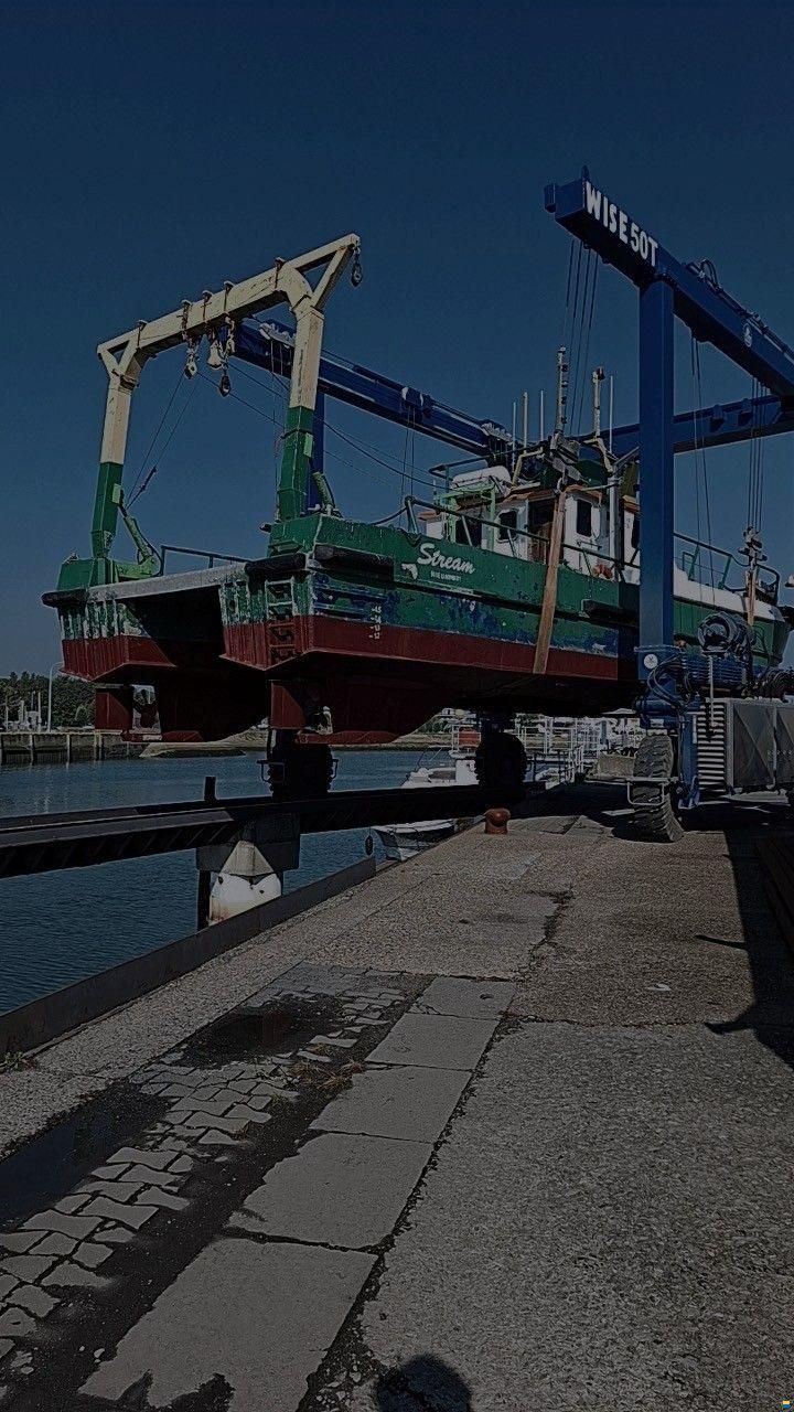 Catamaran 15.98