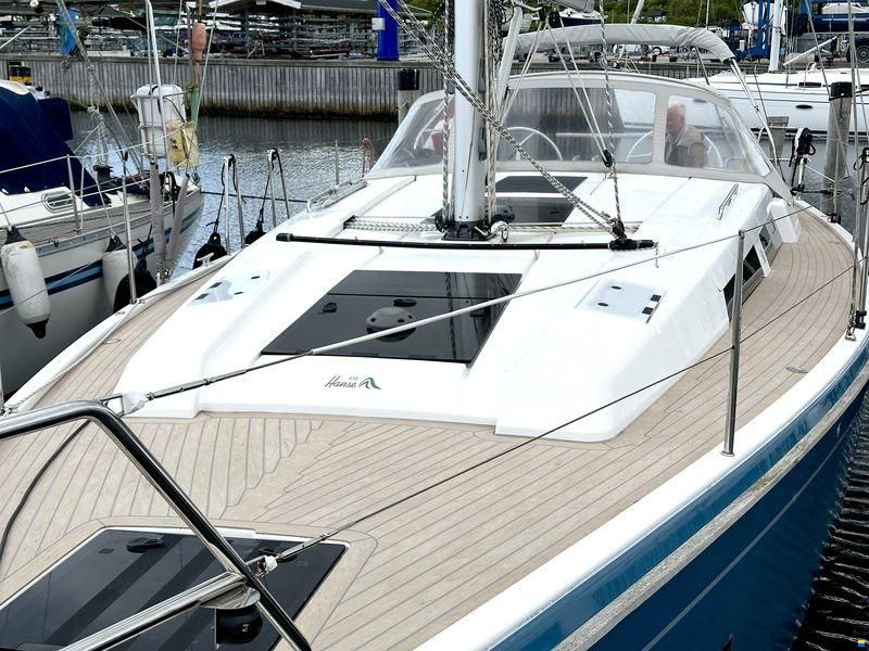 Hanse 418
