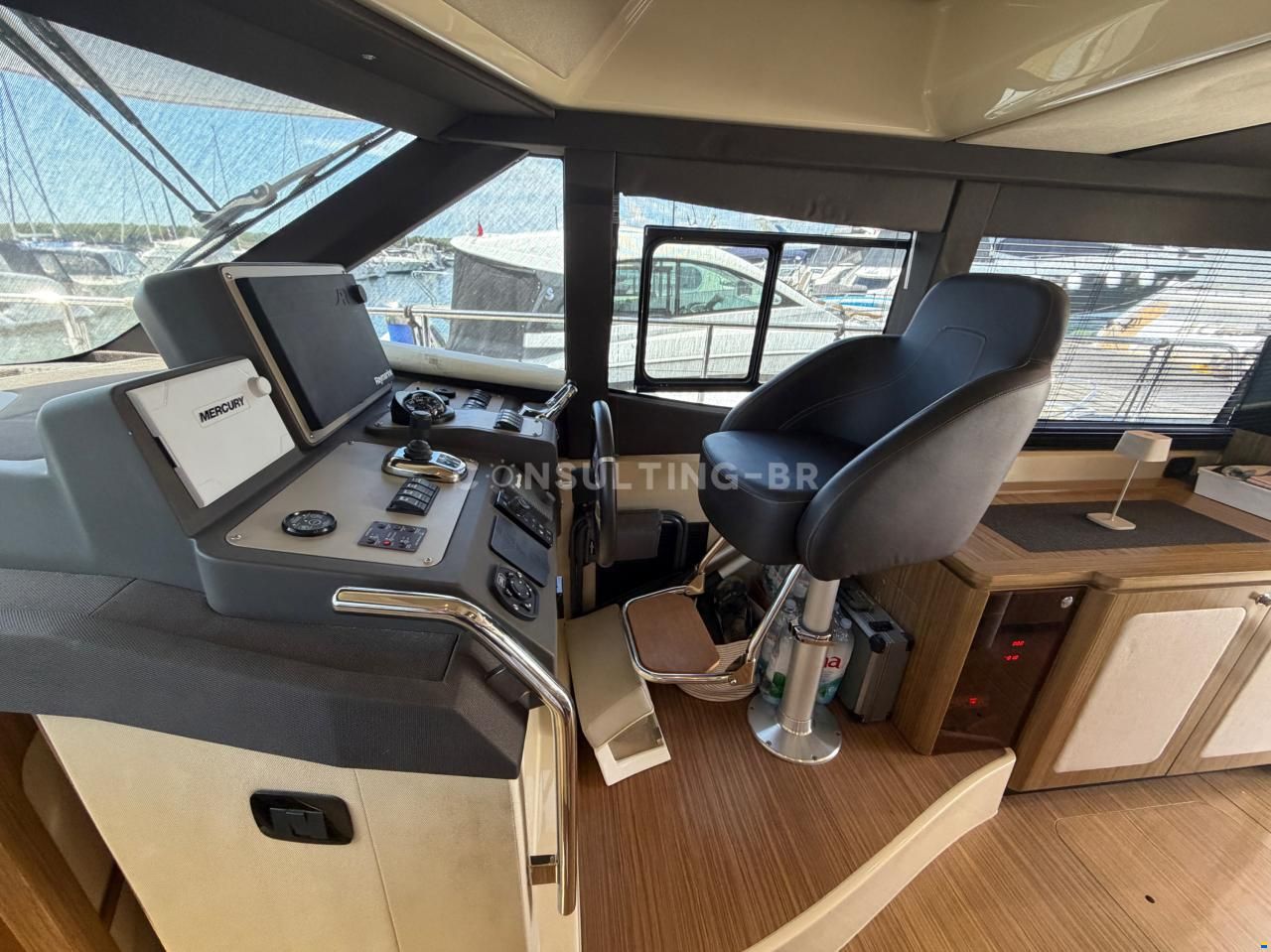 Azimut Magellano 43