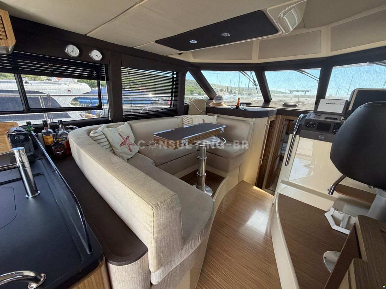 Azimut Magellano 43