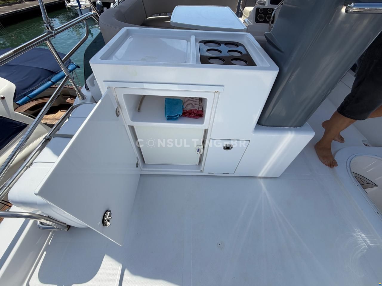 Azimut Magellano 43
