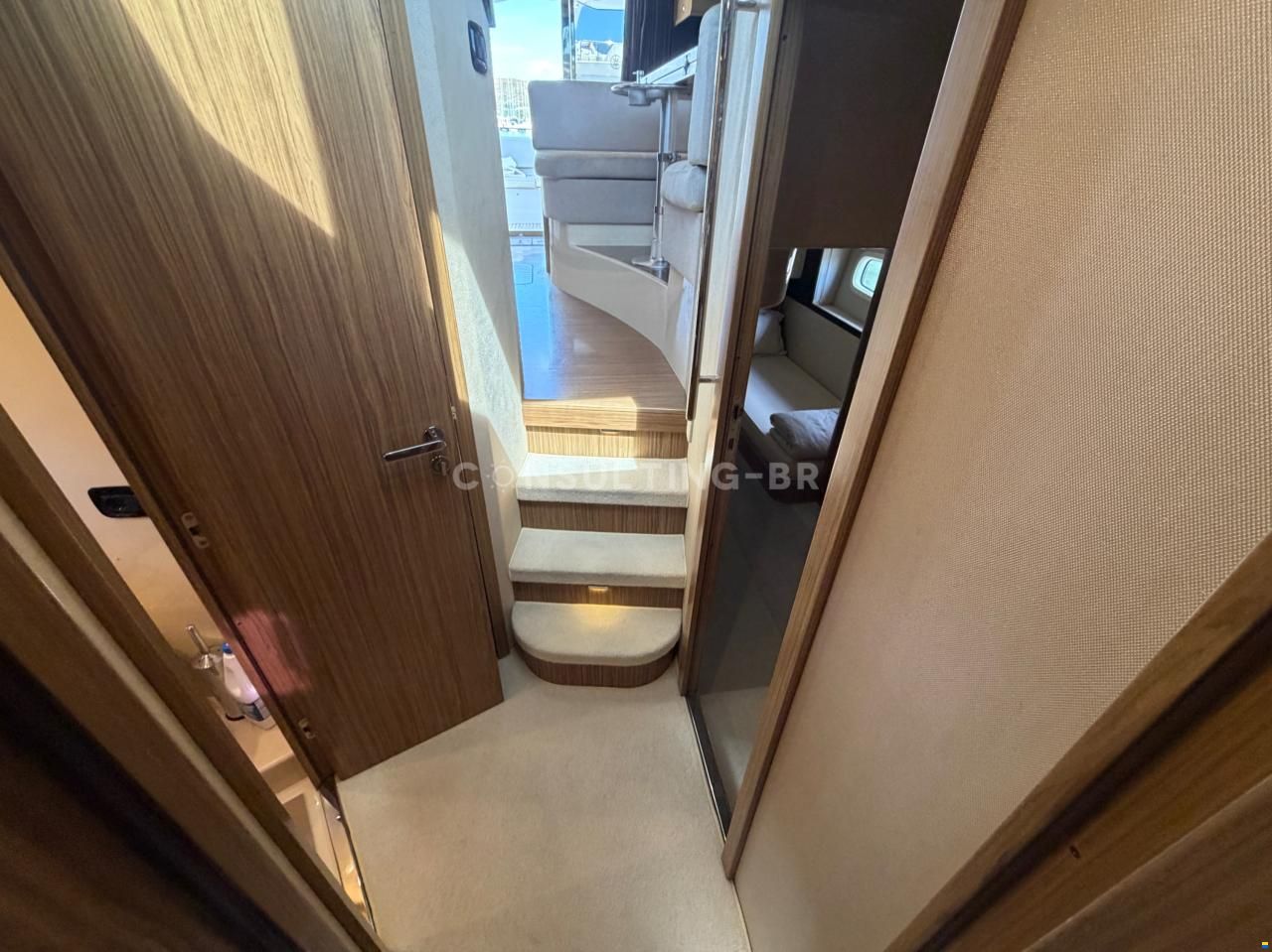 Azimut Magellano 43