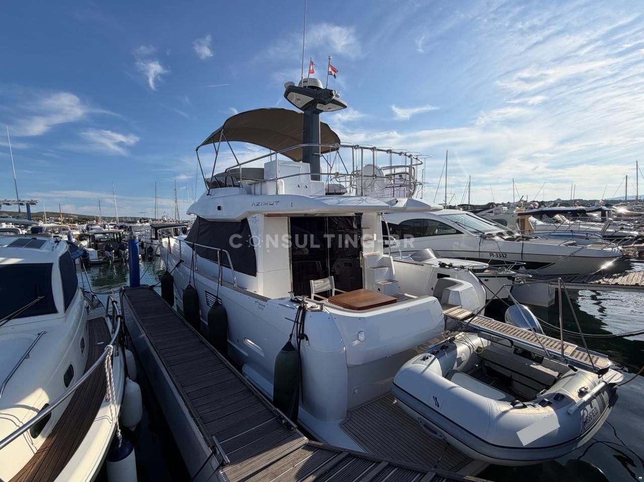 Azimut Magellano 43