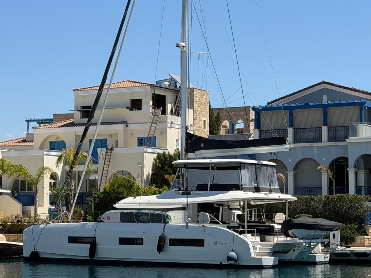 Lagoon 55