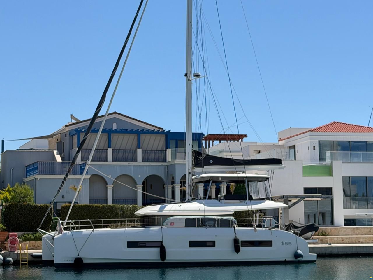 Lagoon 55
