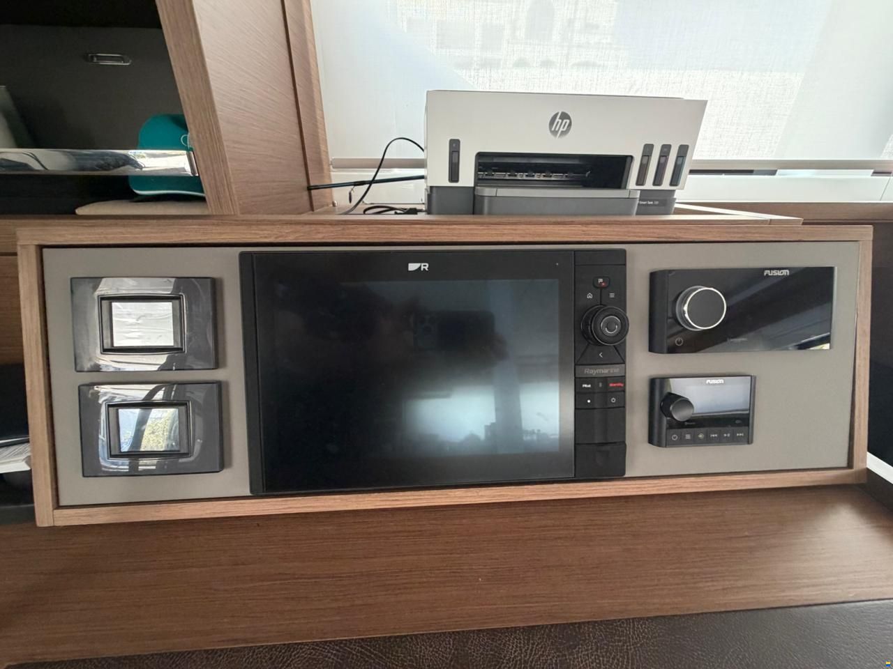 Lagoon 55