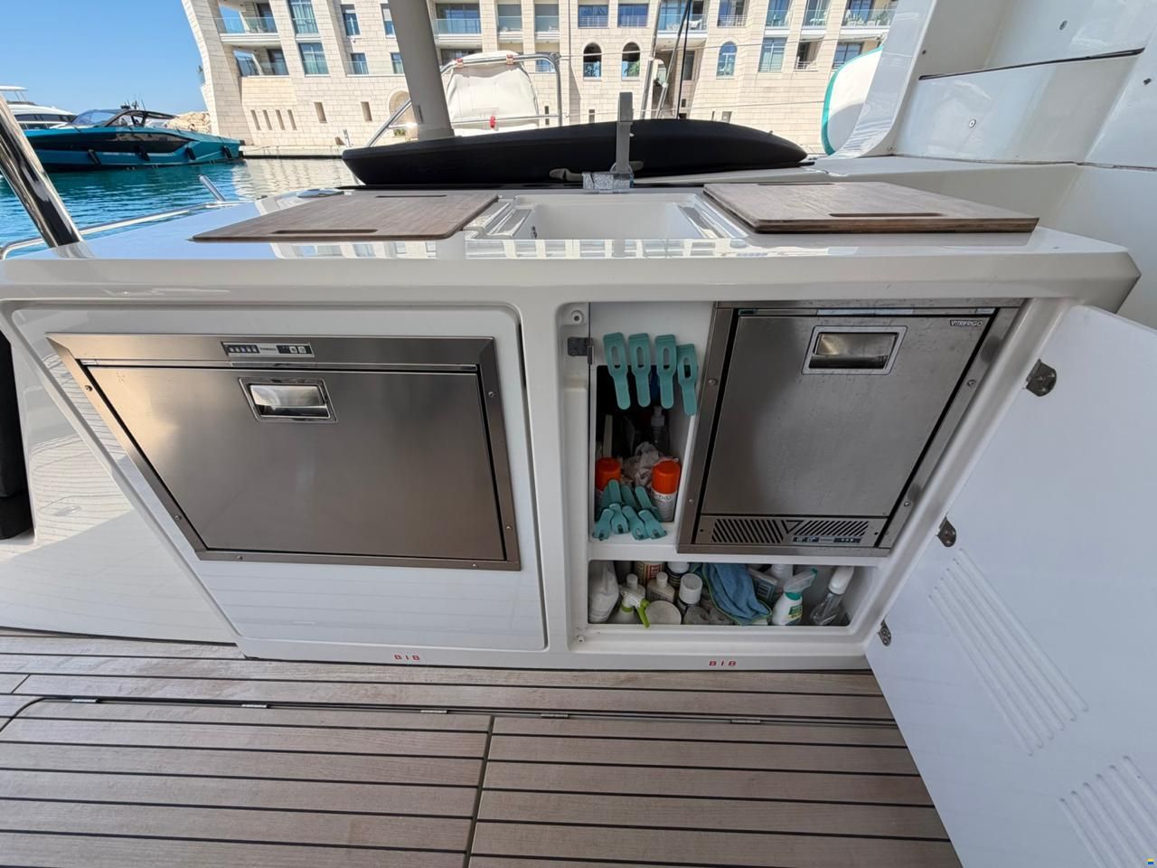 Lagoon 55