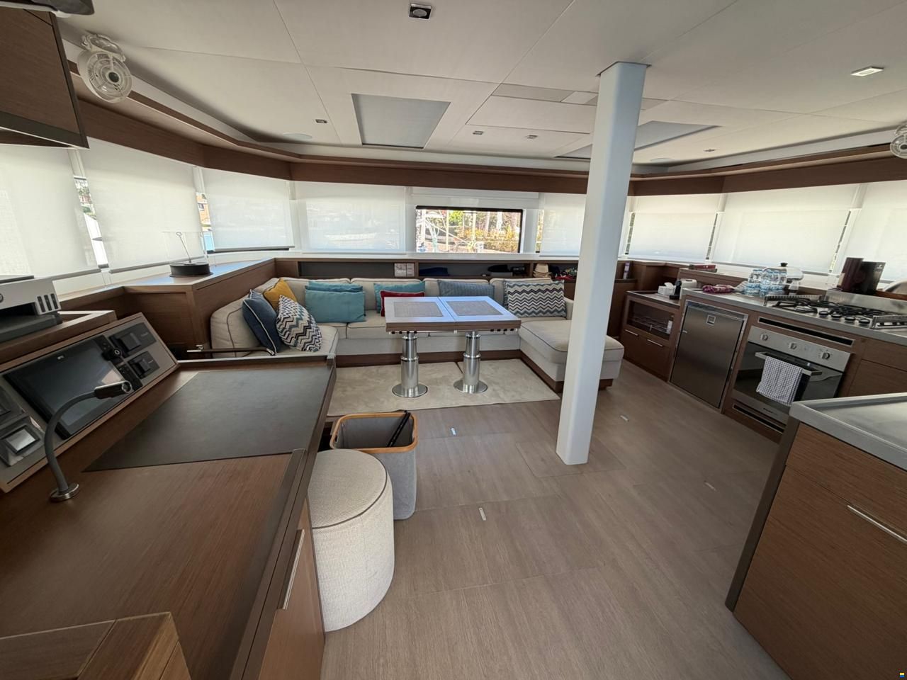 Lagoon 55