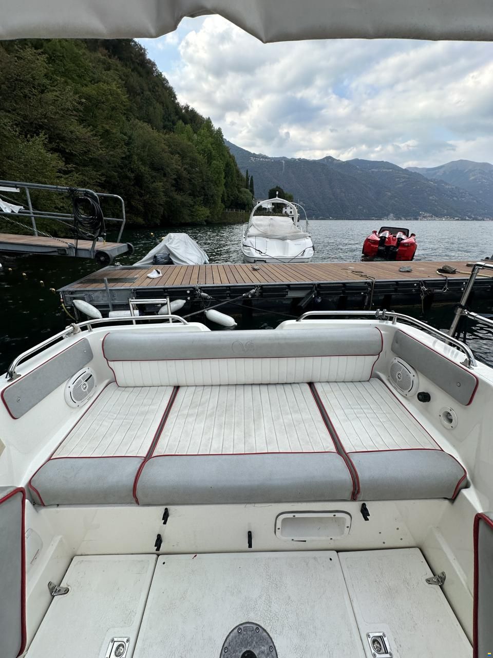 Sealine 200 S Cabin