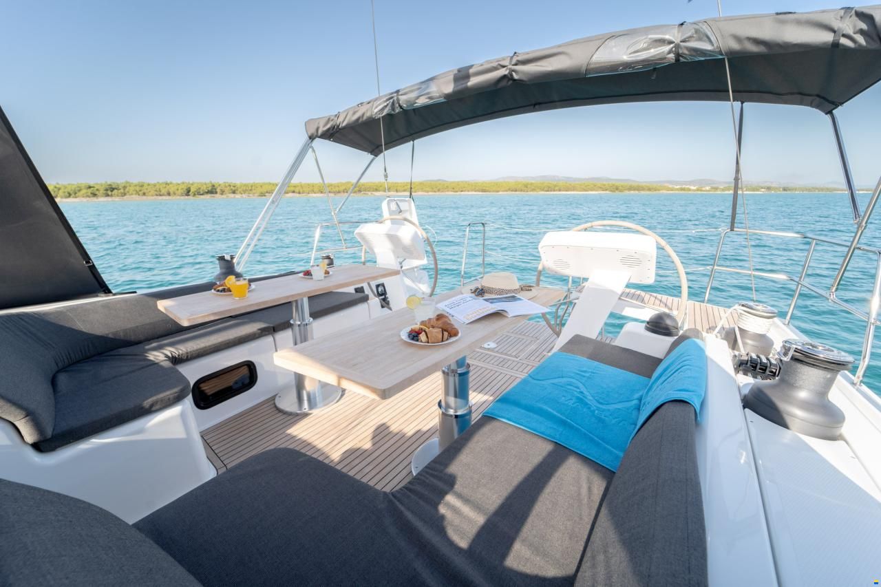 Hanse 508
