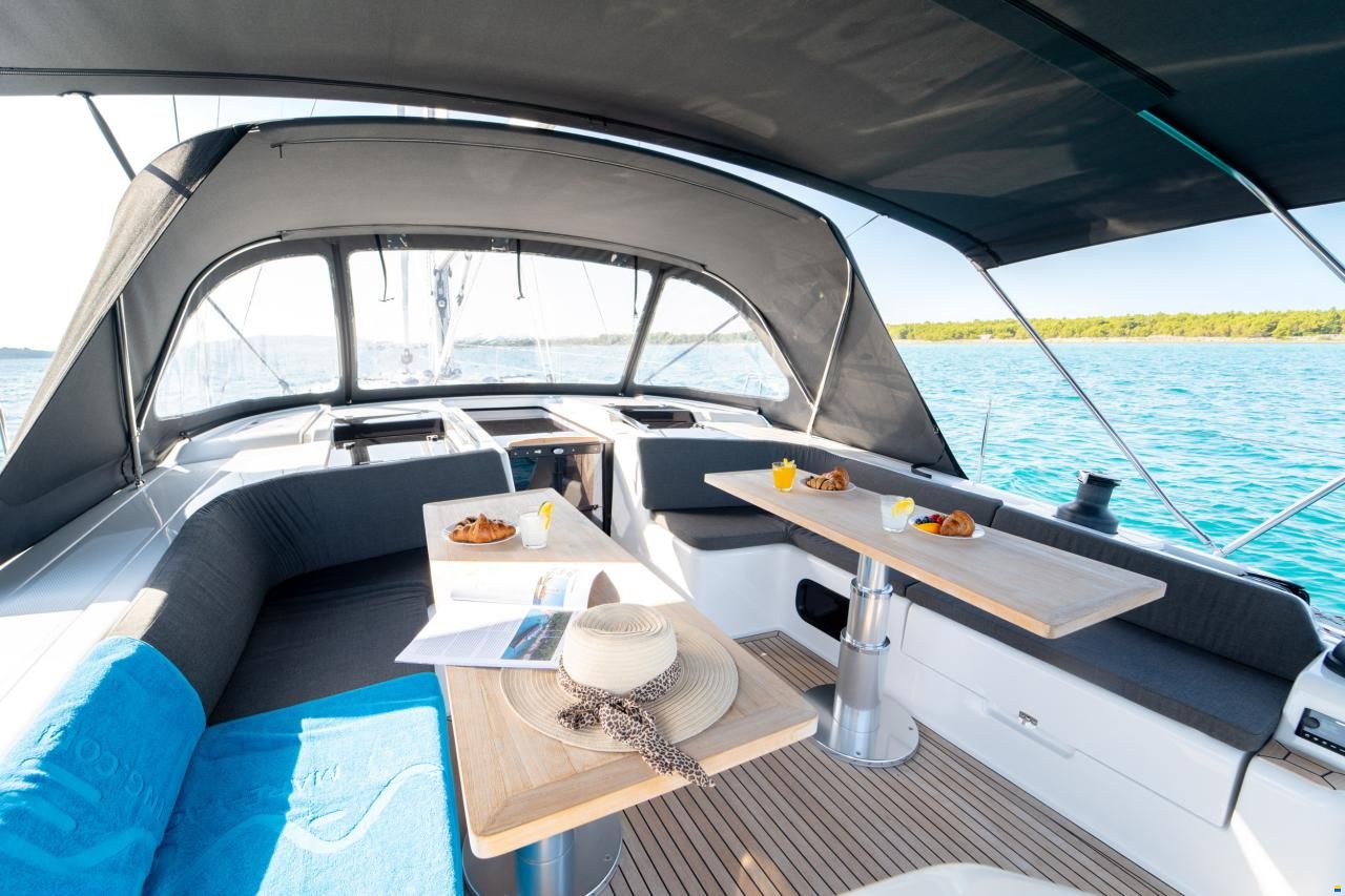 Hanse 508