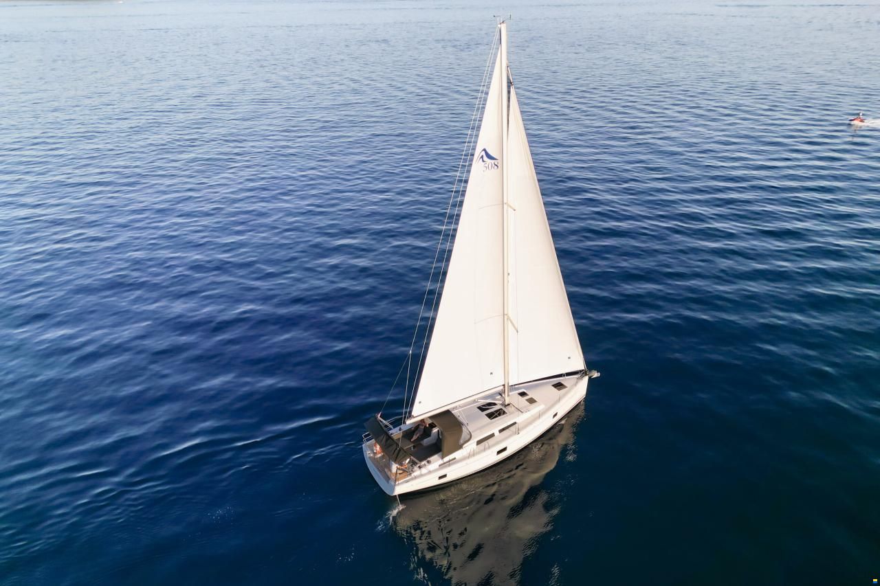 Hanse 508