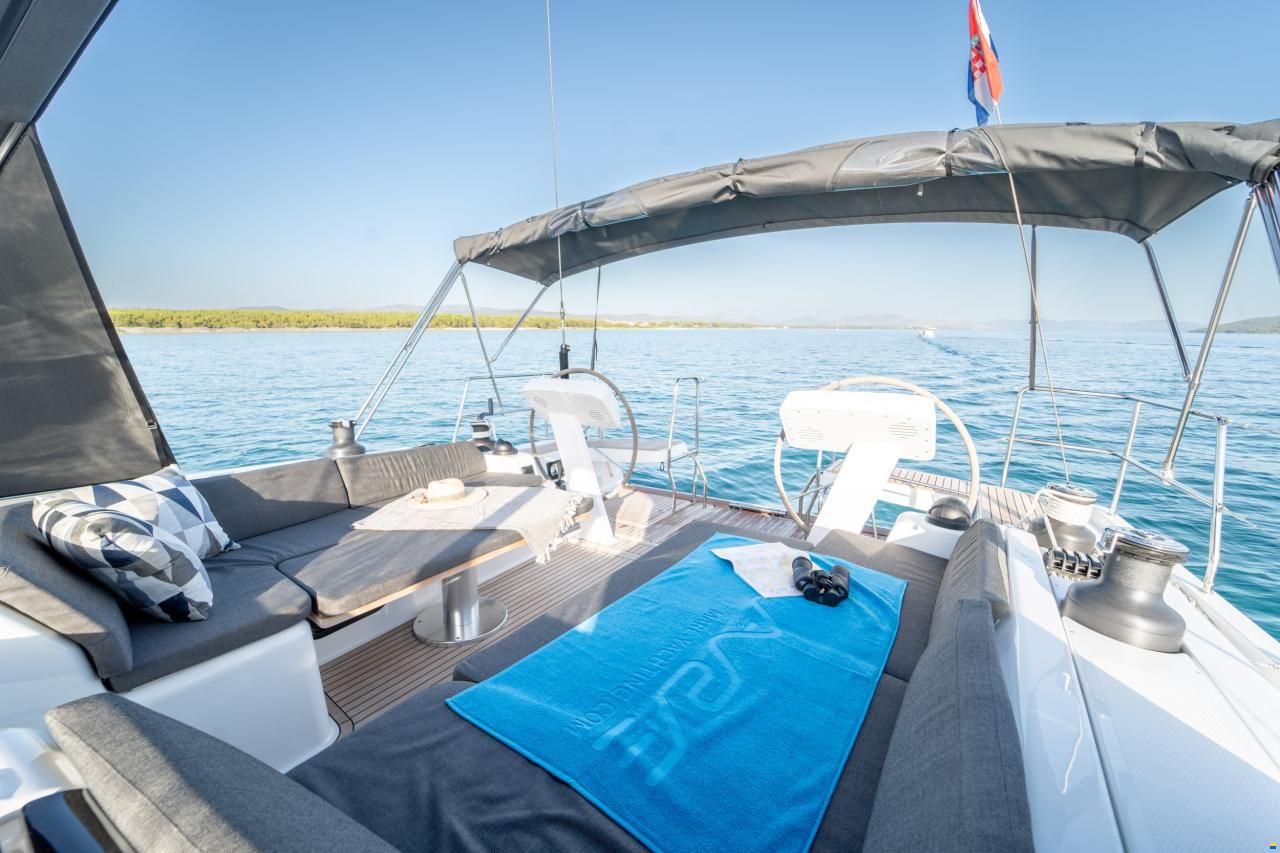 Hanse 508