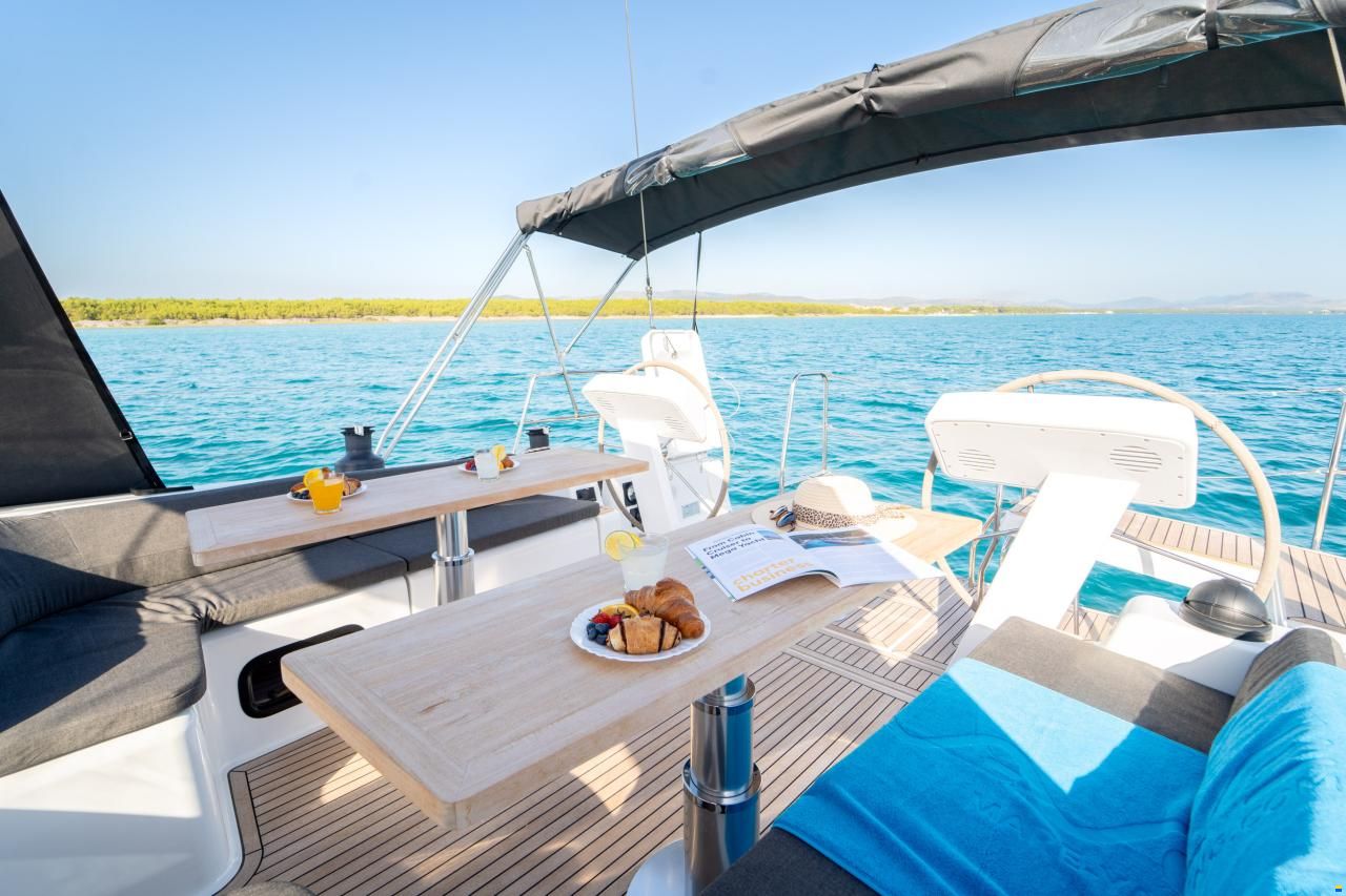 Hanse 508