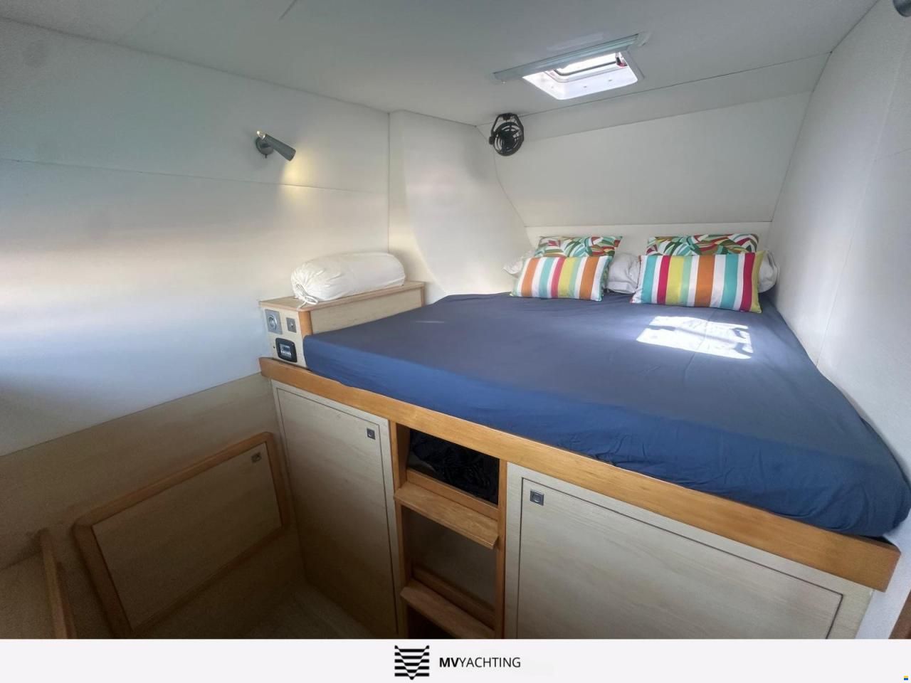 Catana 47