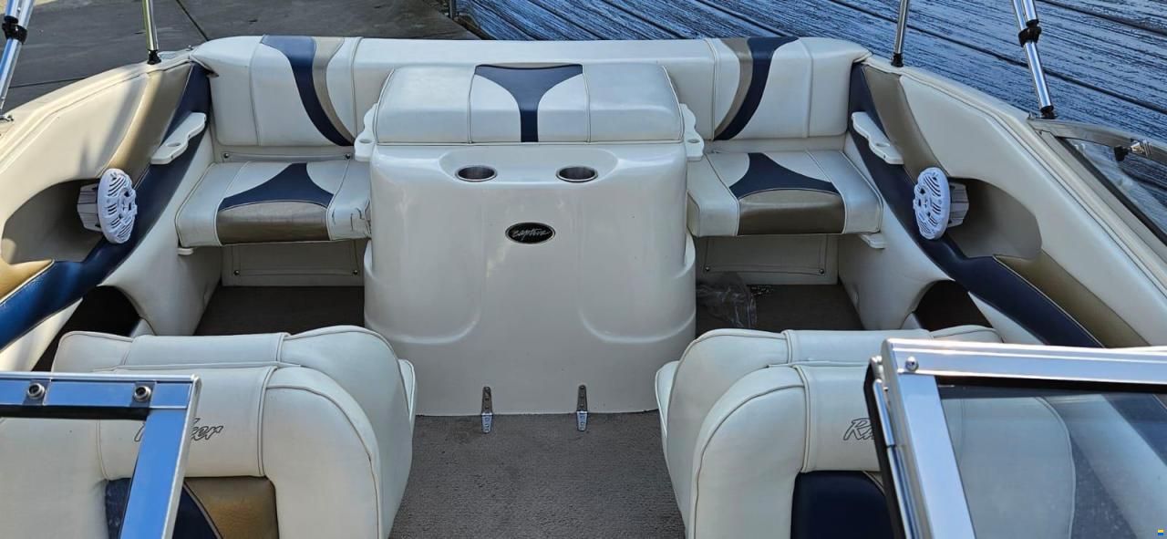 Rinker Captiva 192 Bowrider