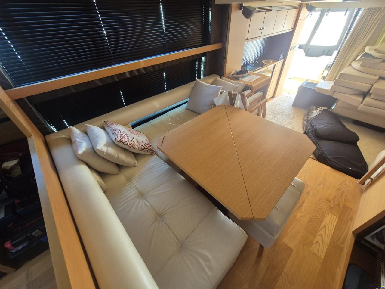 Fairline Squadron 55