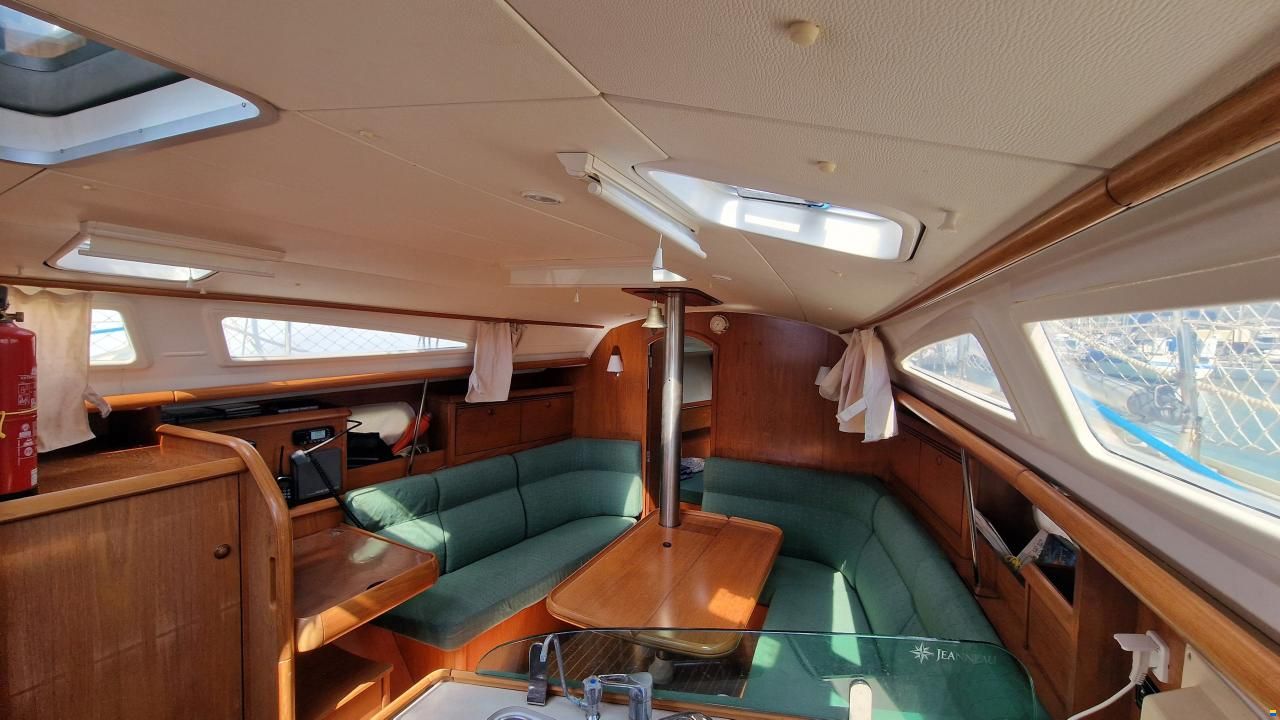 Jeanneau Sun Odyssey 35