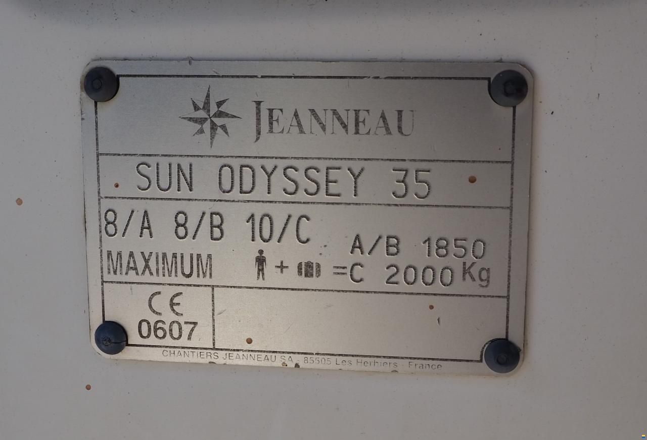 Jeanneau Sun Odyssey 35