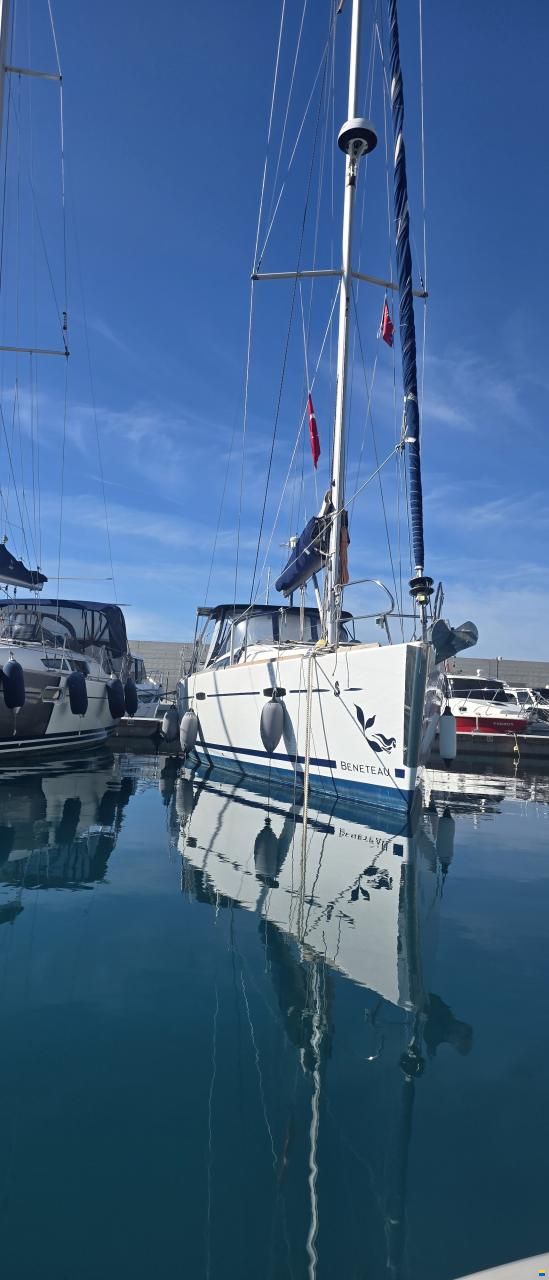 Beneteau Oceanis 40