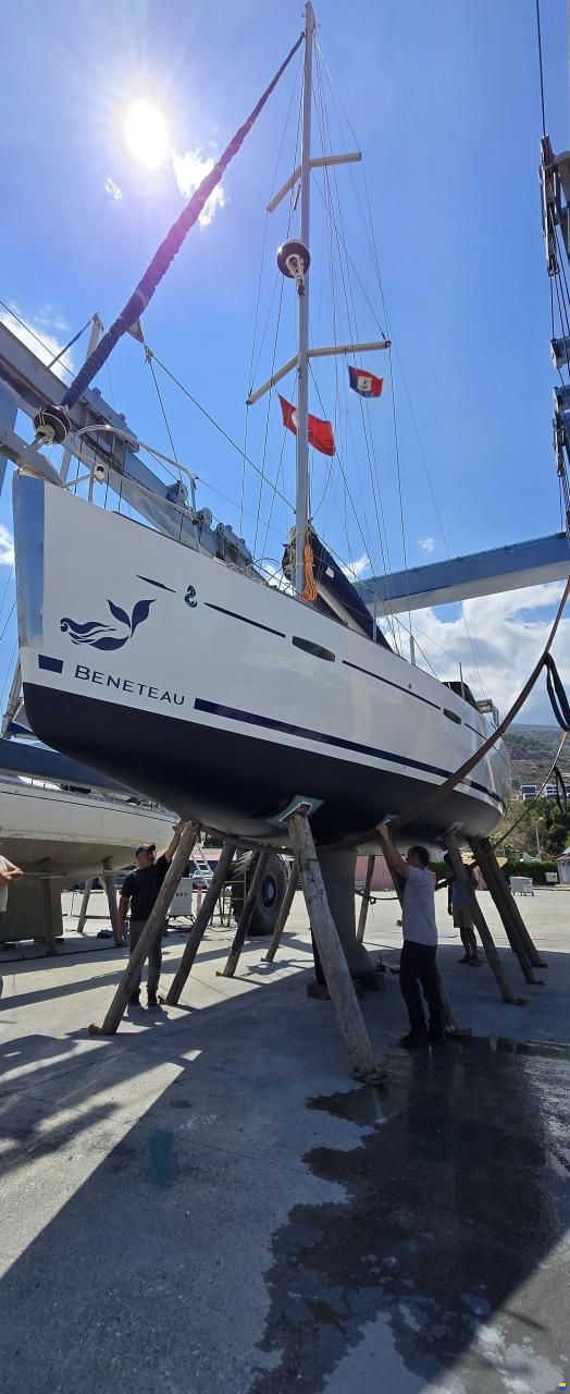 Beneteau Oceanis 40