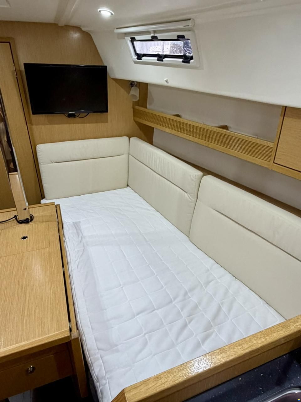Bavaria Cruiser 32