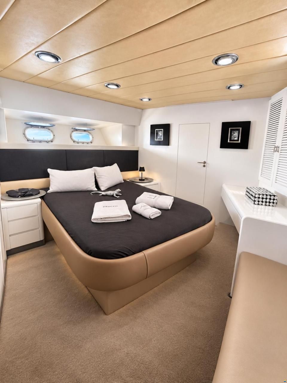 Azimut 71 Fly