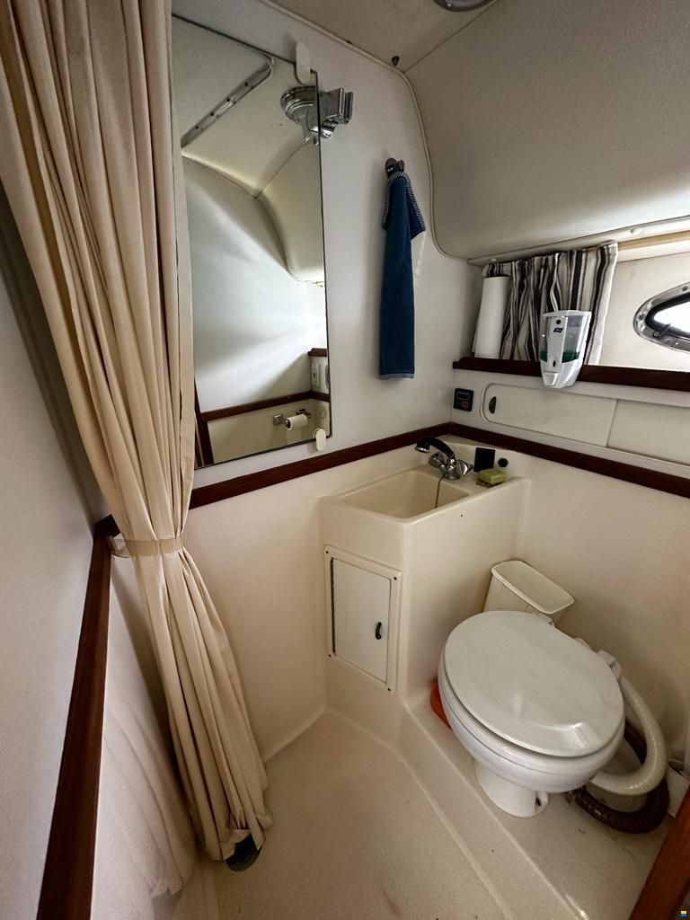 Tiara 3100 Natante