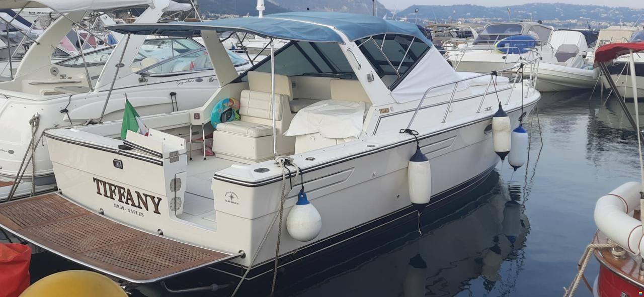 Tiara 3100 Natante