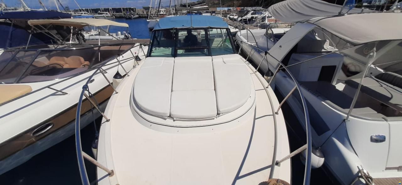 Tiara 3100 Natante