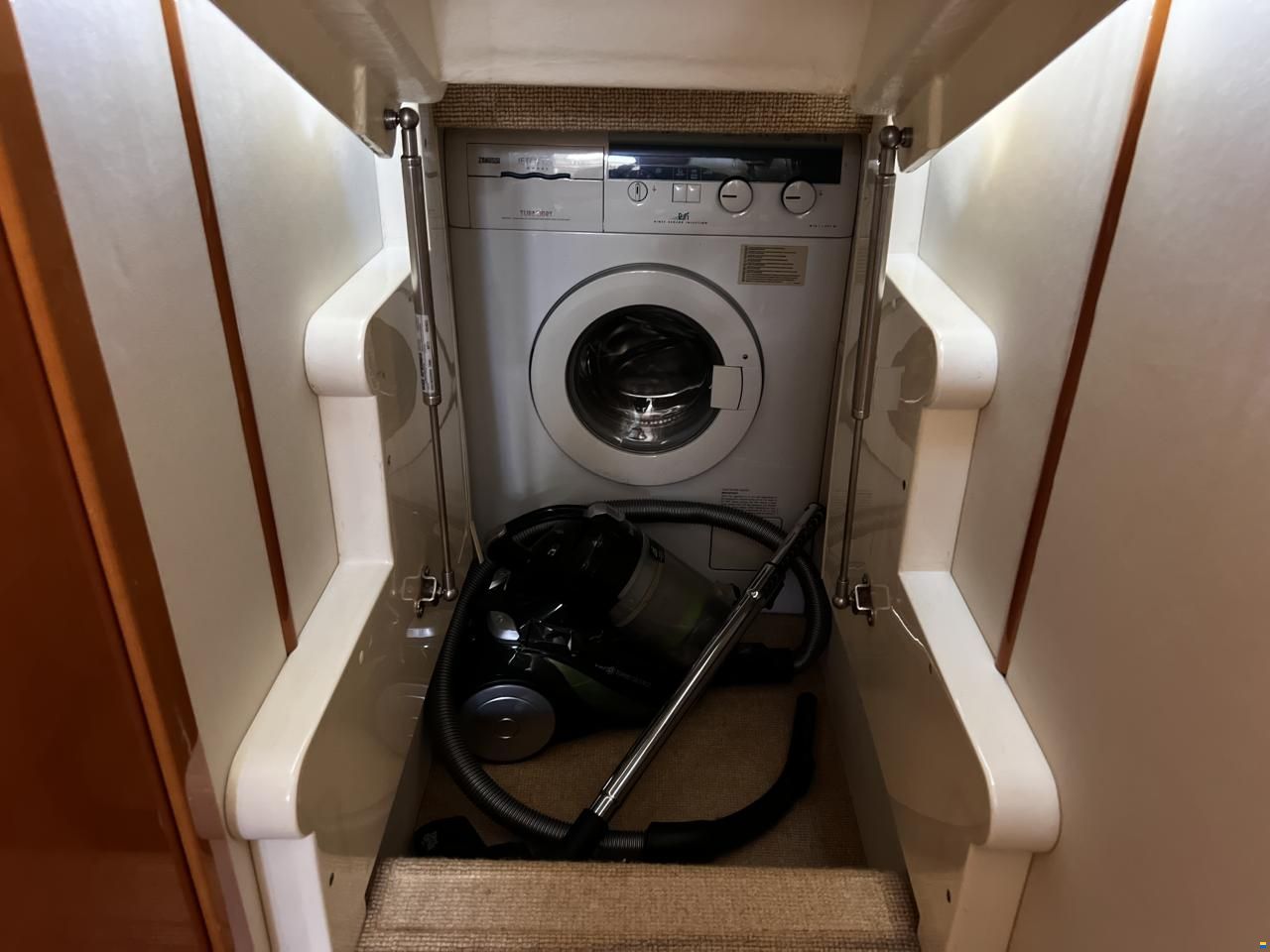 Fairline Phantom 46
