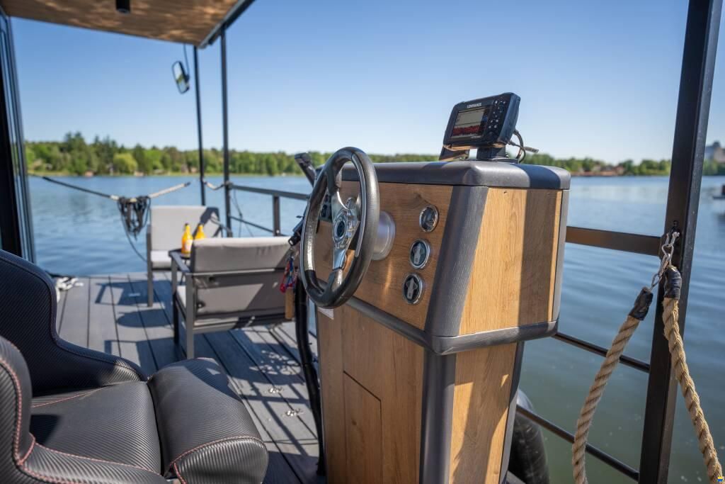 Woma Hausboot Wohnschiff D13