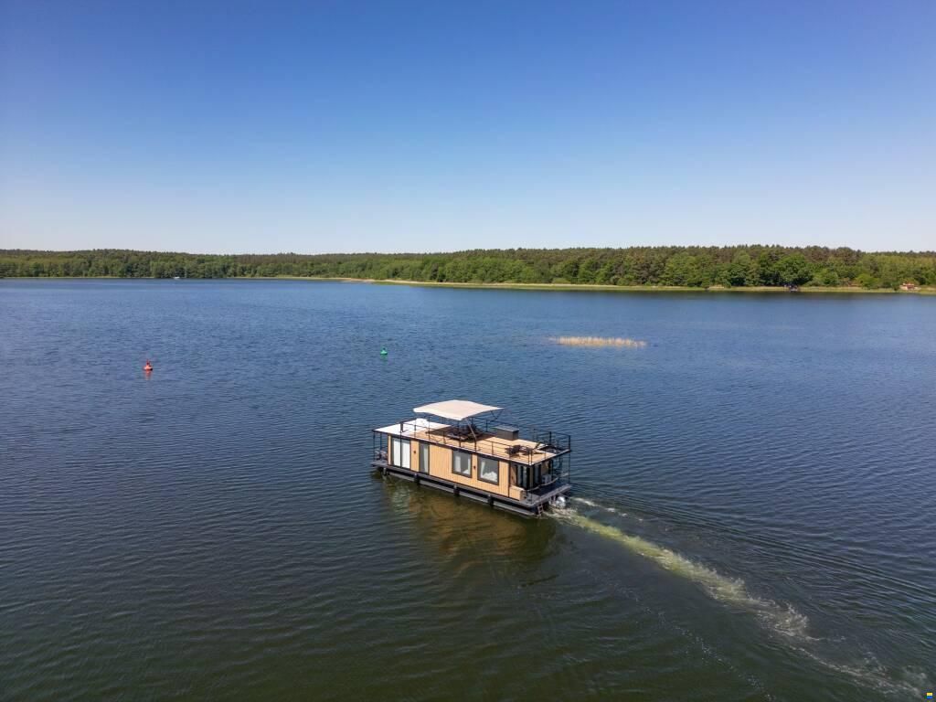 Woma Hausboot Wohnschiff D13